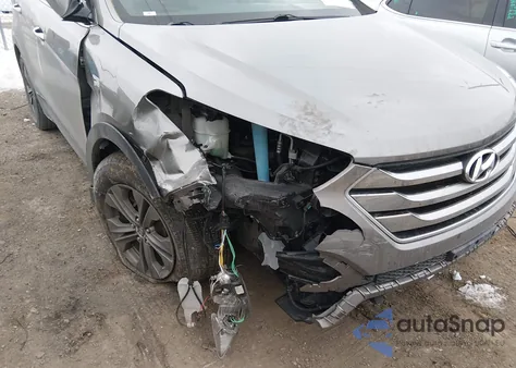 2015 Hyundai Santa Fe Sport 2.4L из США, поврежденный, VIN 5XYZT3LB6FG271452